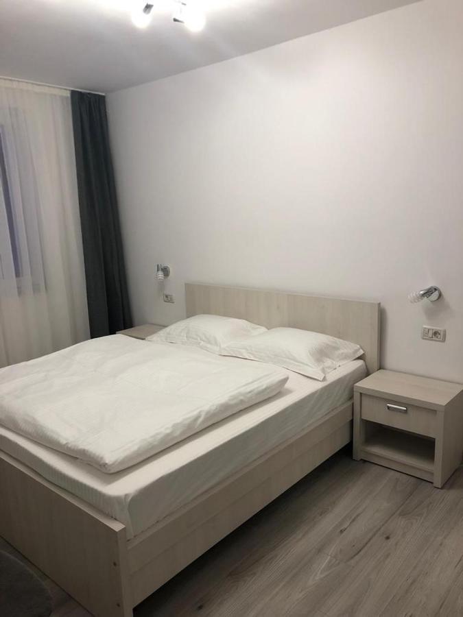 Abby Apartment Campulung Moldovenesc Luaran gambar